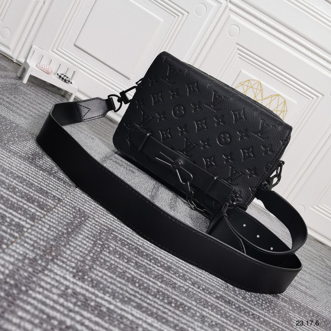 Túi xách Louis Vuitton Siêu Cấp RLCLV1243