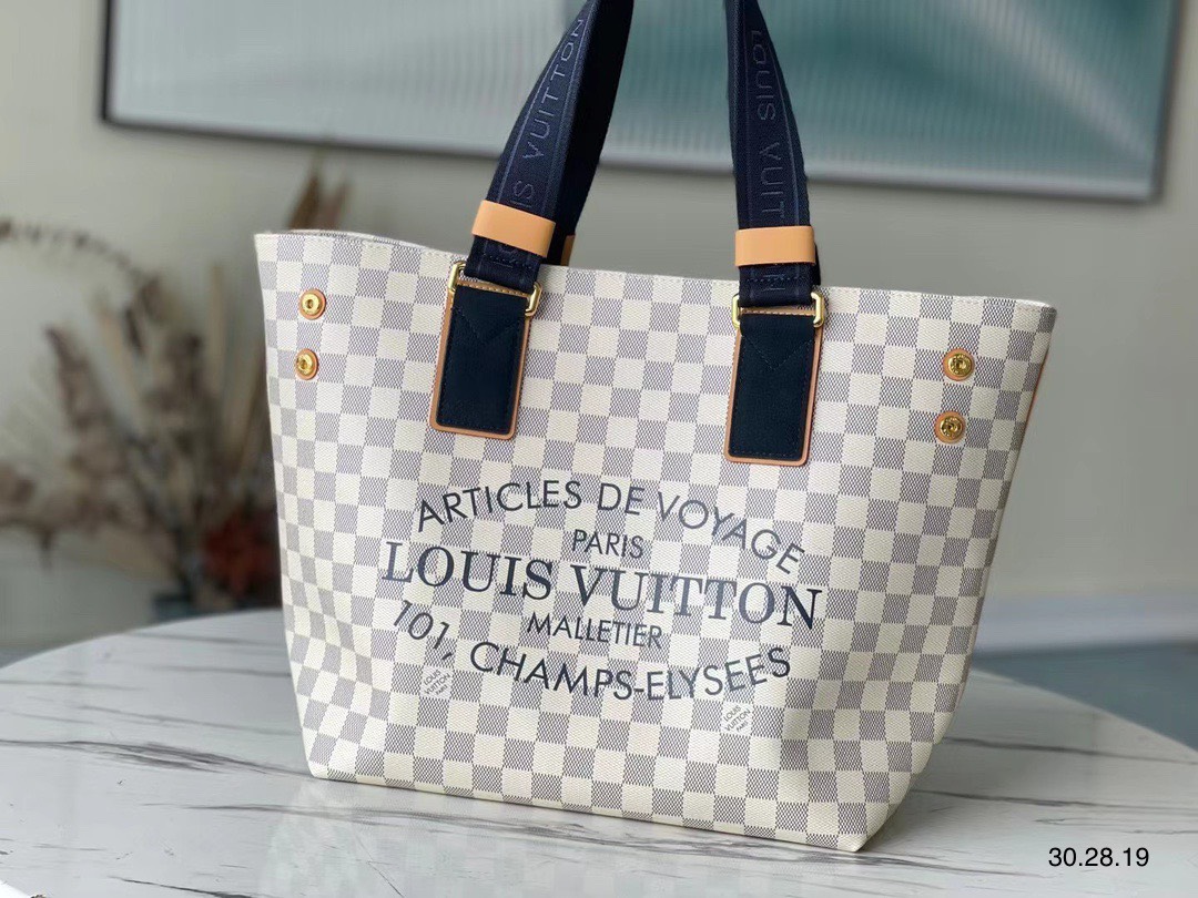 Túi xách nữ Louis Vuitton Siêu Cấp RLCLV1529