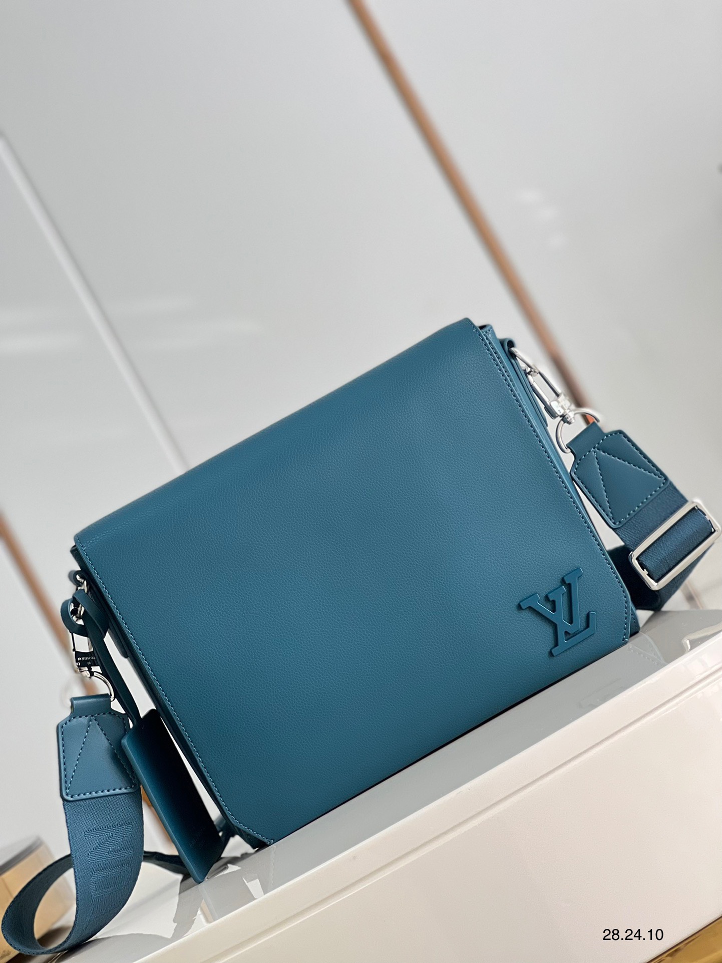 Túi xách Louis Vuitton Siêu Cấp RLCLV1741