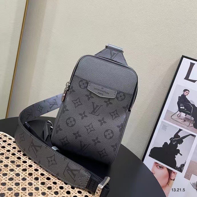 Túi xách Louis Vuitton Siêu Cấp RLCLV2024