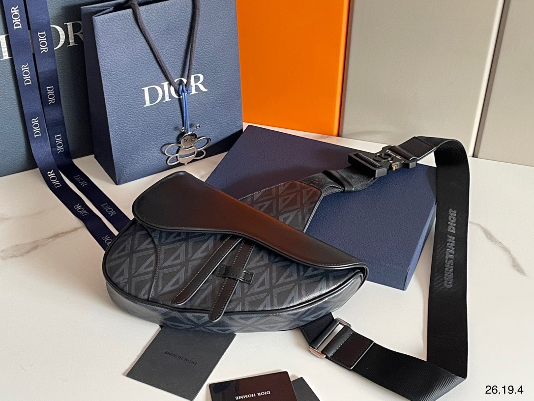 Túi xách nam Dior Siêu Cấp RLCDO2115
