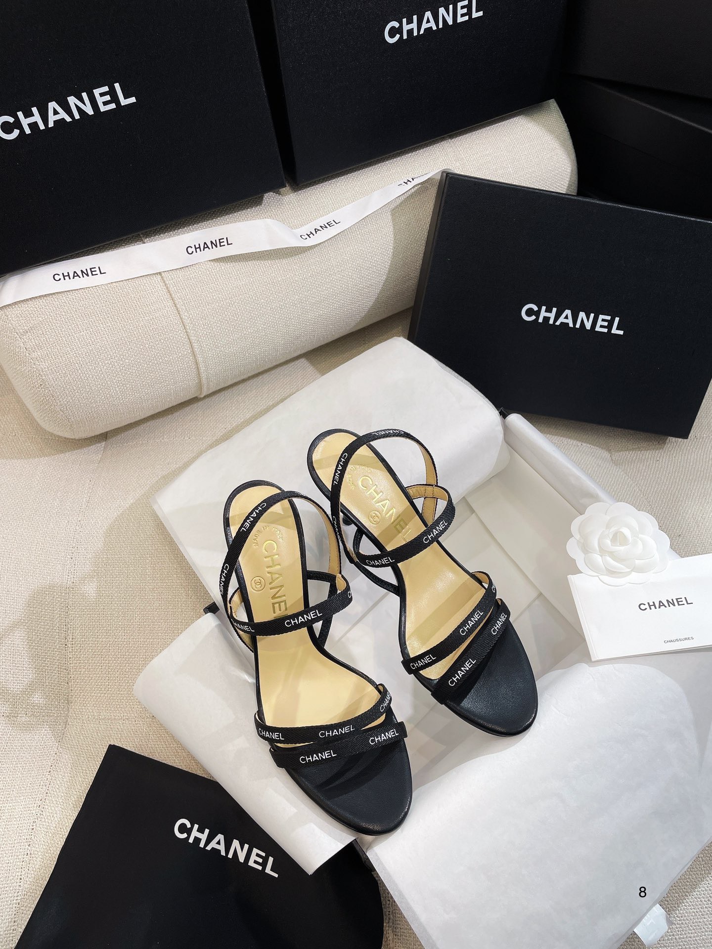 Giày nữ Chanel siêu cấp RLCCN2137
