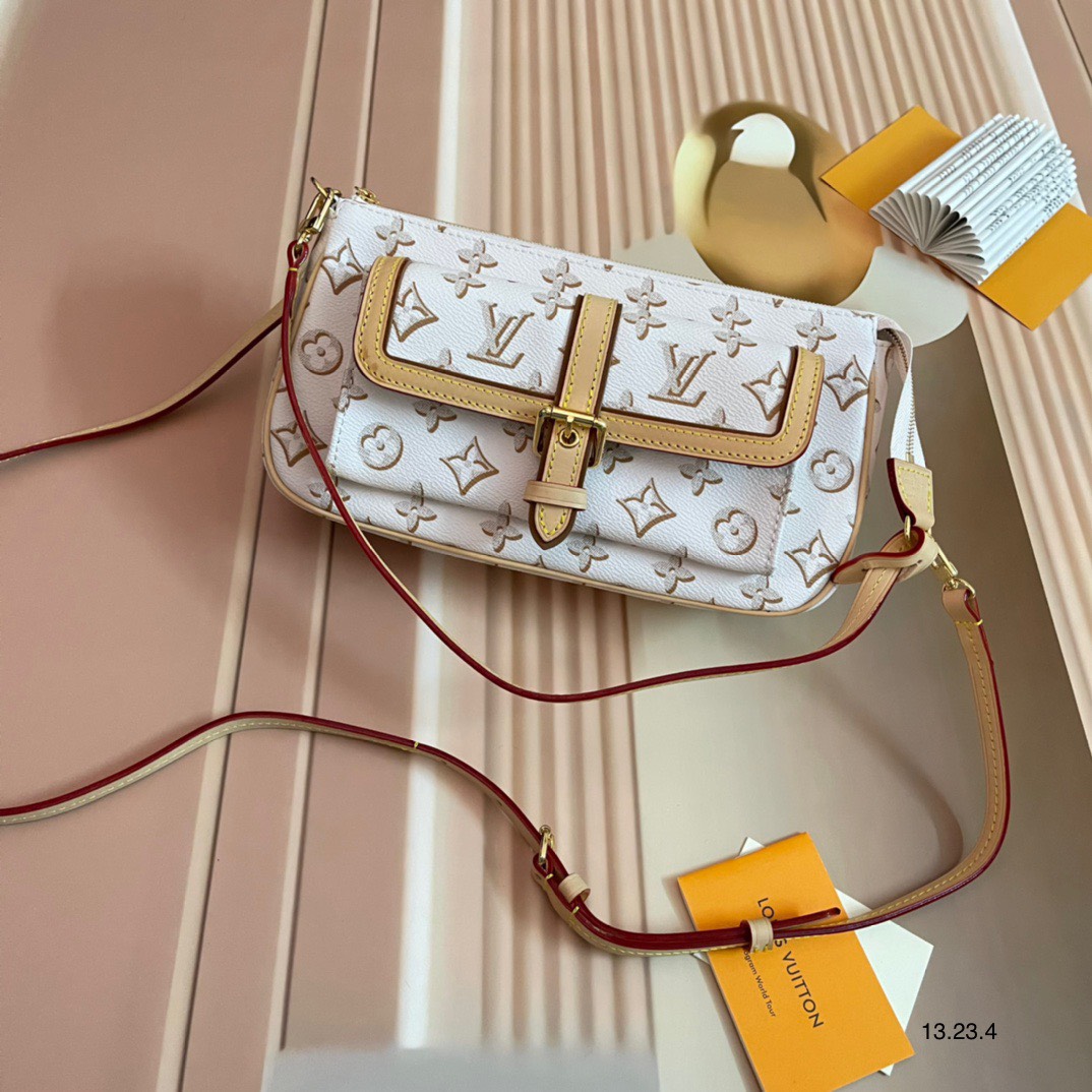 Túi xách nữ Louis Vuitton Siêu Cấp RLCLV2278