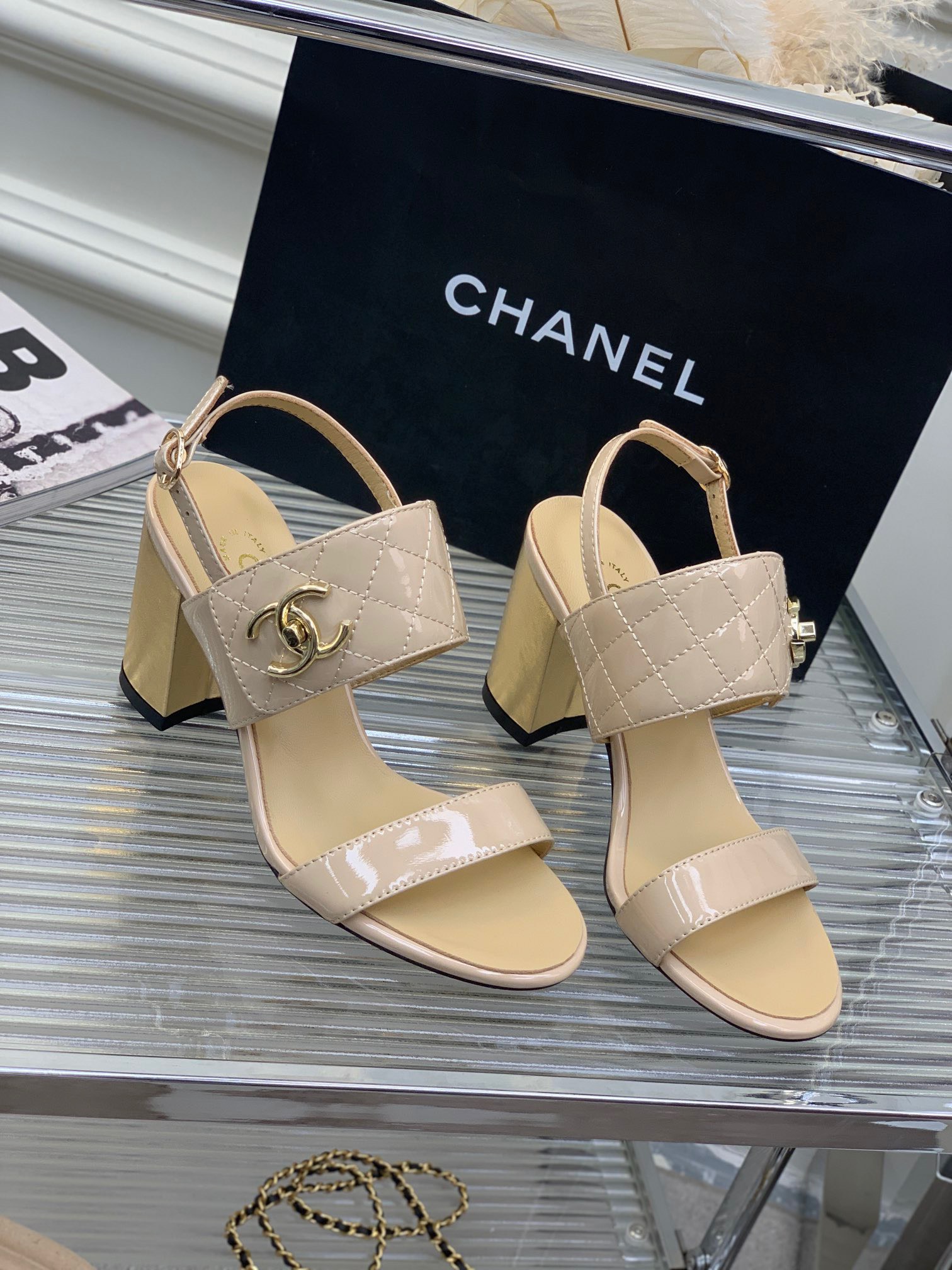 Giày nữ Chanel siêu cấp RLCCN2595
