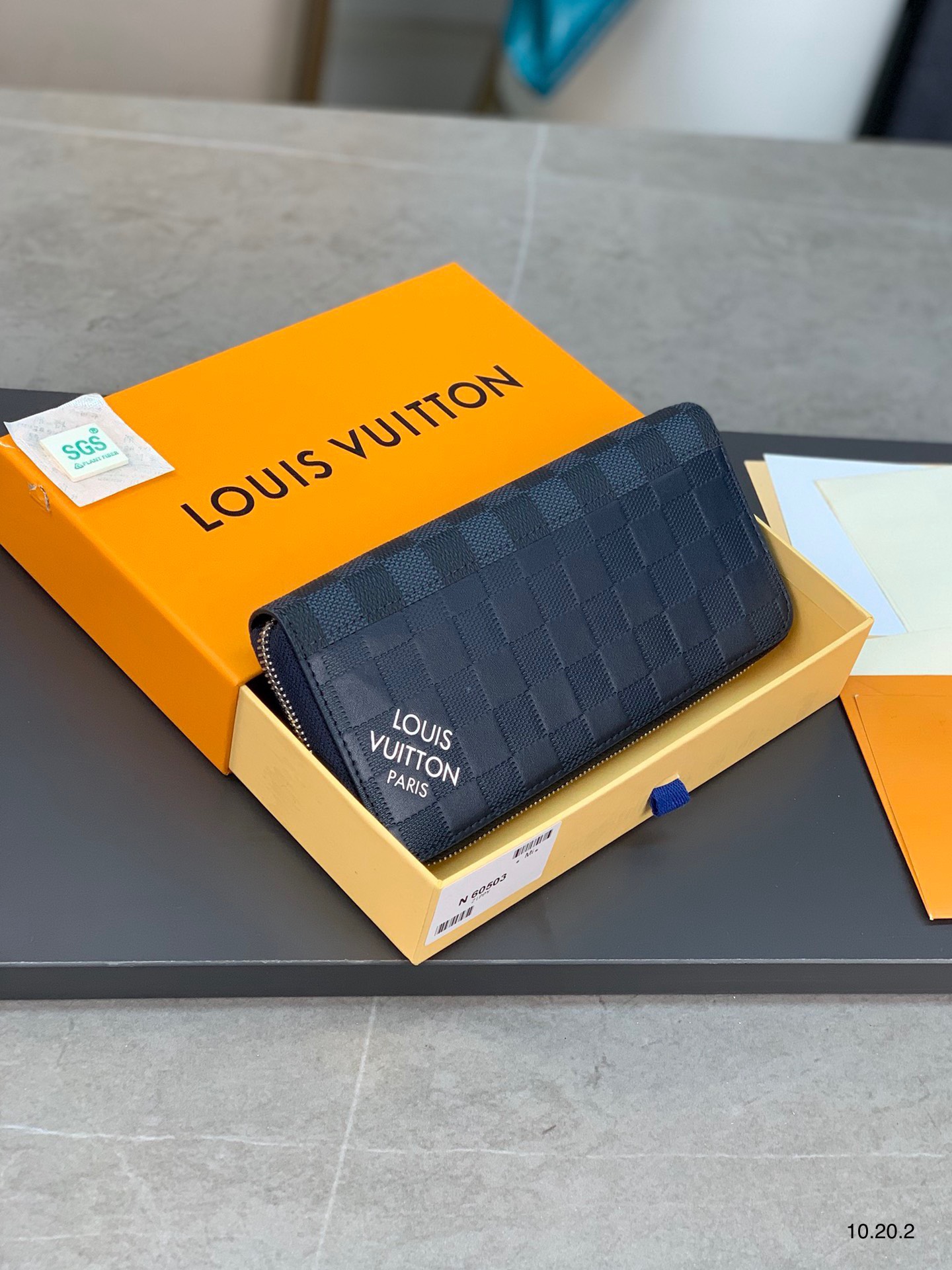 Ví nam Louis Vuitton Siêu Cấp RLCLV2659