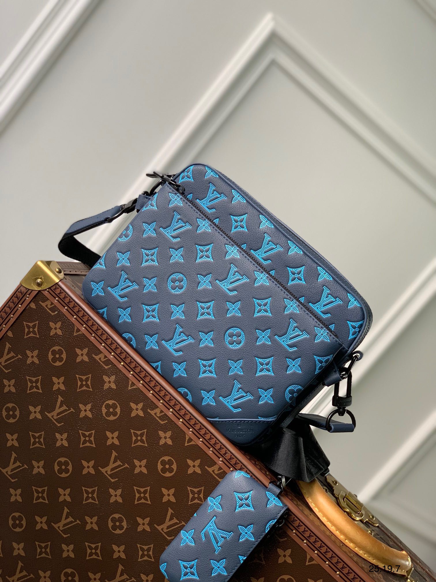 Túi xách Louis Vuitton Siêu Cấp RLCLV2681