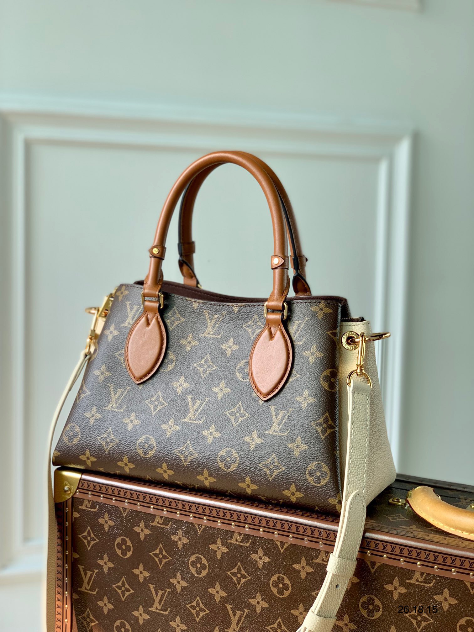 Túi xách nữ Louis Vuitton Siêu Cấp RLCLV2686