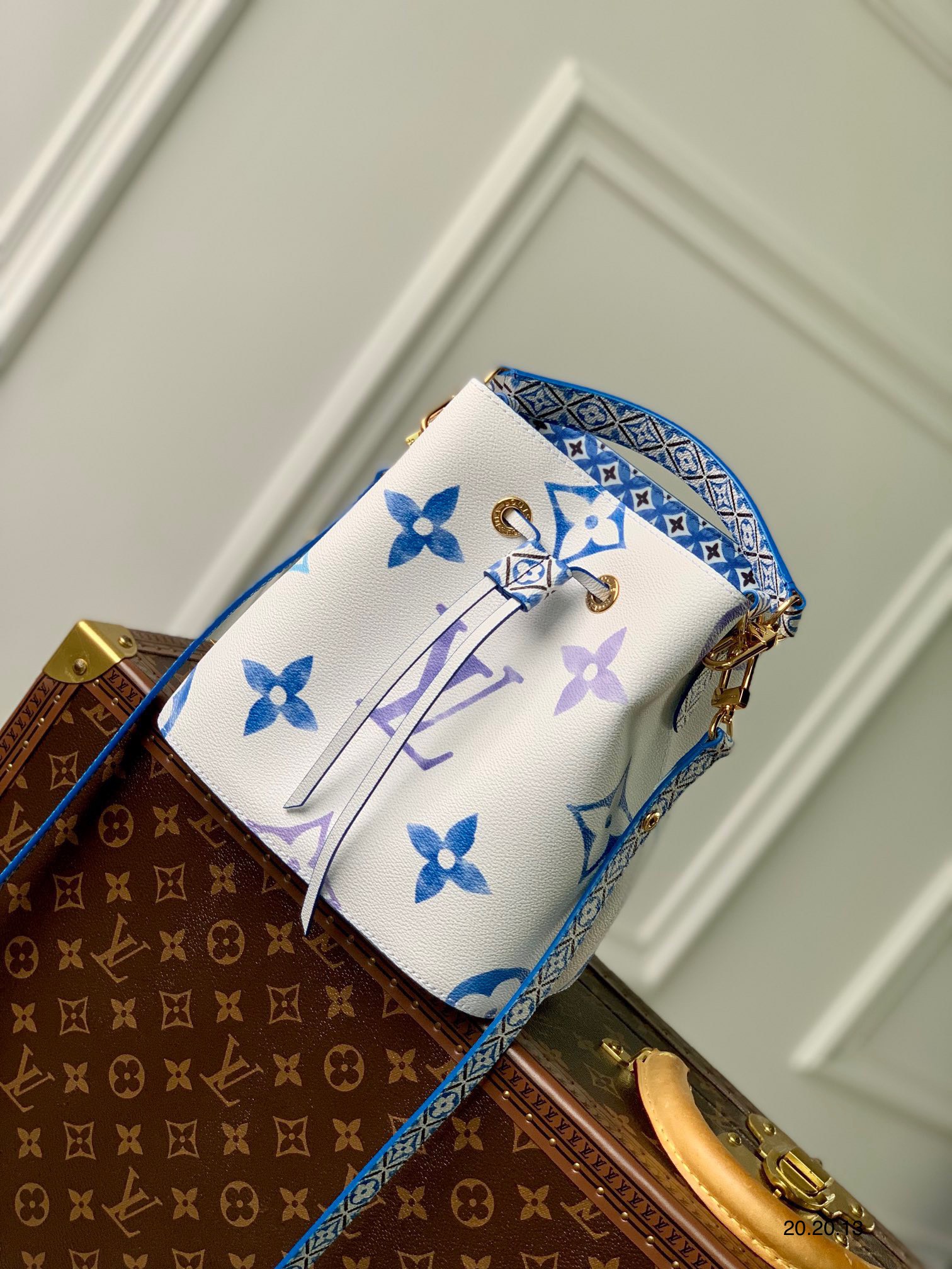 Túi xách nữ Louis Vuitton Siêu Cấp RLCLV2690