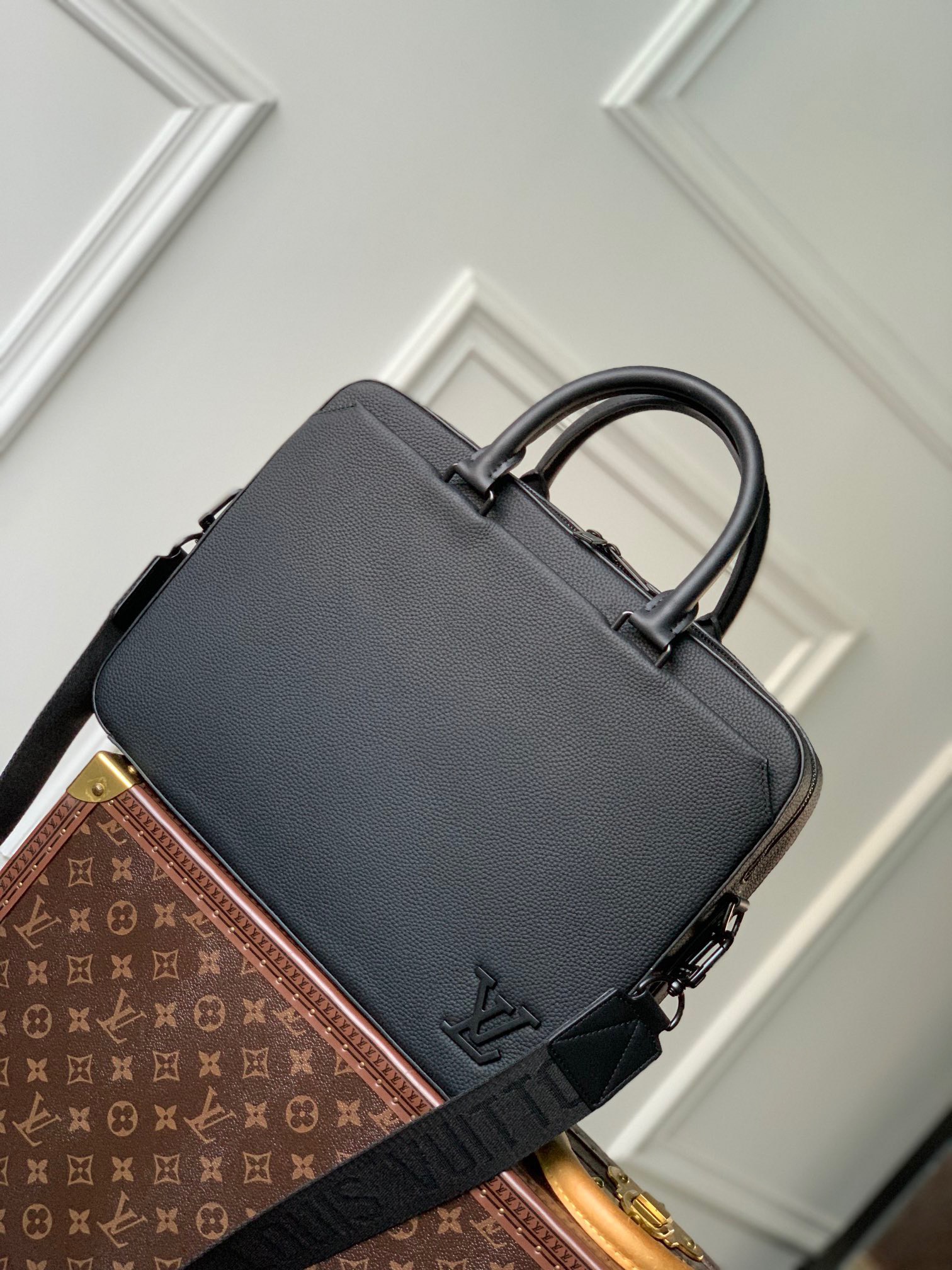 Túi xách Louis Vuitton Siêu Cấp RLCLV2820