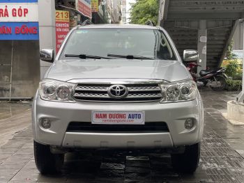 Toyota Fortuner 2.7 AT 4x4 2011 rất đẹp