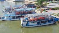 2 con tàu khách đầu tiên trên hồ Sông Đà