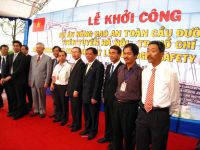 Khởi công gói thầu CP2: xây dựng 10 cầu đường sắt Miền Trung