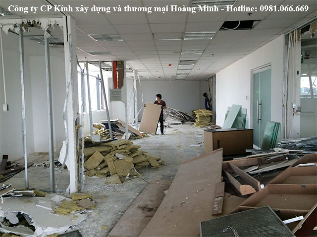 Dịch vụ tháo dỡ, hoàn trả mặt bằng văn phòng giá rẻ nhất, thi công nhanh nhất tại Hà Nội