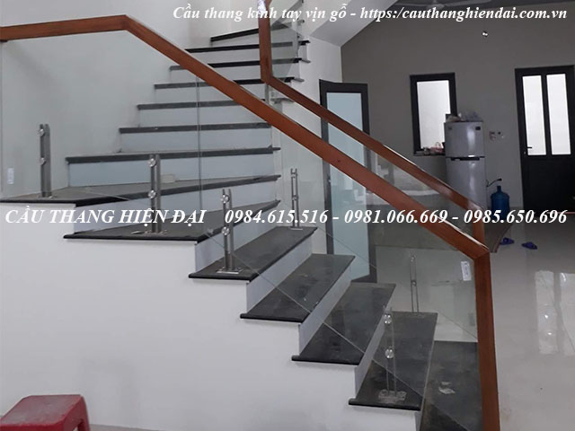 Báo giá cầu thang, lan can kính cường lực rẻ nhất tại Hà Nội năm 2019