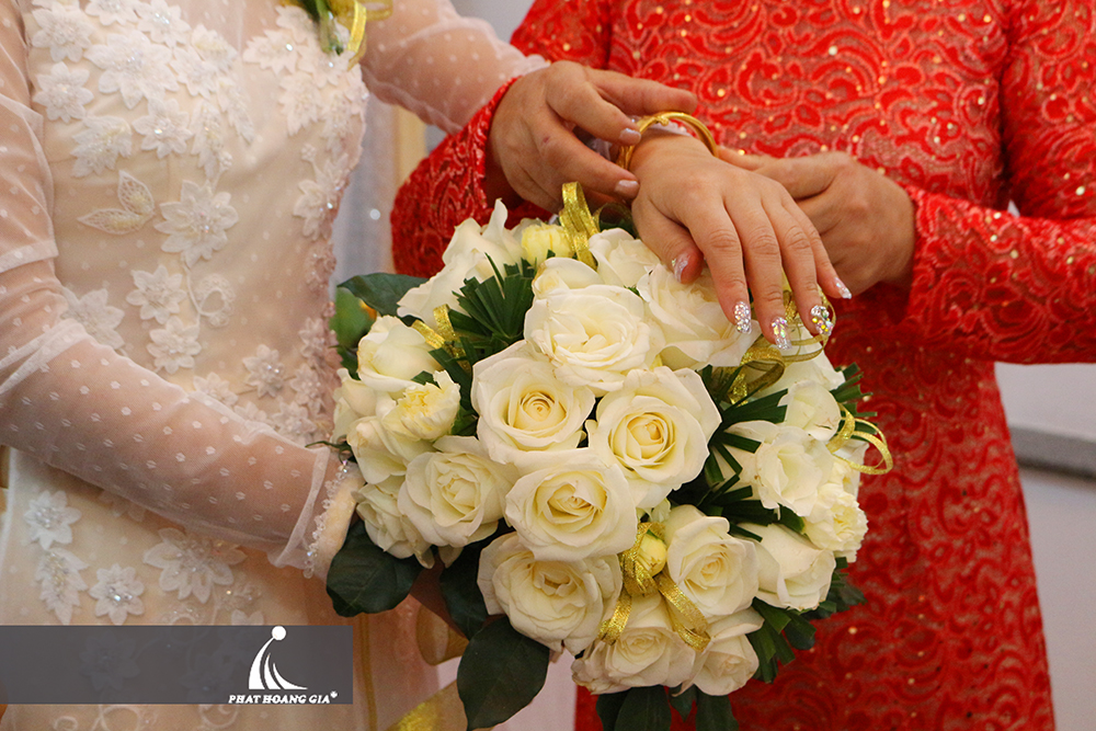 hoa cưới cầm tay cho cô dâu 1