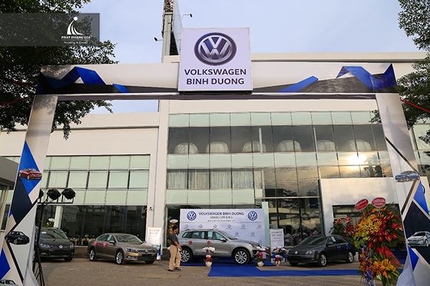 khai trương showroom ô tô Volkswagen 02