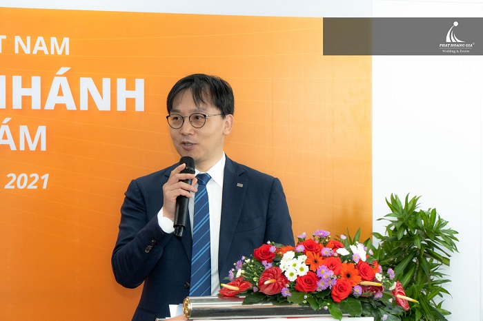 Ông Kang Moon Kyung, CEO Mirae Asset, phát biểu tại sự kiện