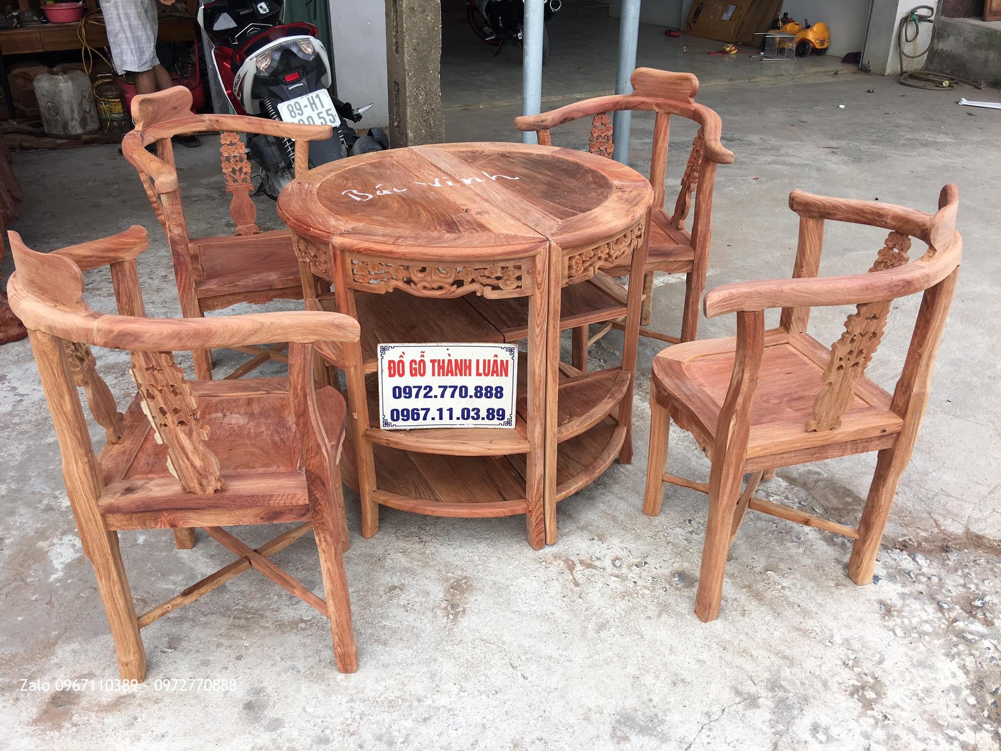 Bàn ghế ăn cá chép, bàn ghế góc gỗ hương Lào. B.Vinh HN. 