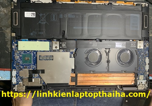 Thay pin laptop Dell XPS 9575