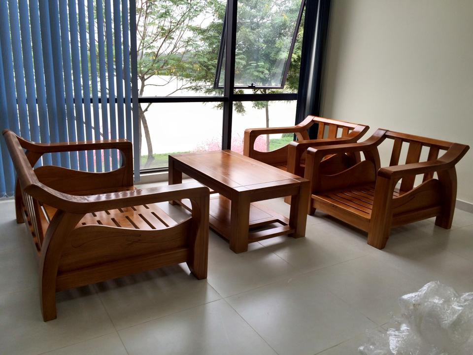Sofa gỗ sồi tự nhiên hoàn thành cho khách Hàn Quốc