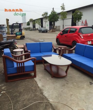 Bàn ghế sofa gỗ tự nhiên hoàn thành cho khách hàng tại Hà nam.