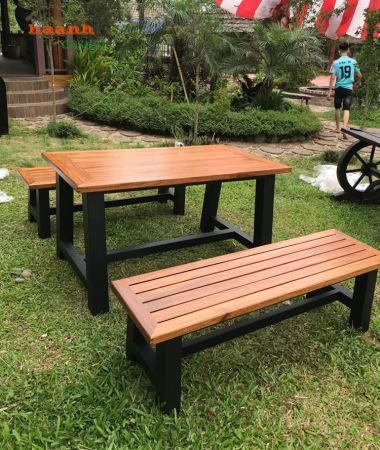Dự án thi công lắp đặt bàn ghế sân vườn gỗ teak cao cấp tại resort Ba Vì