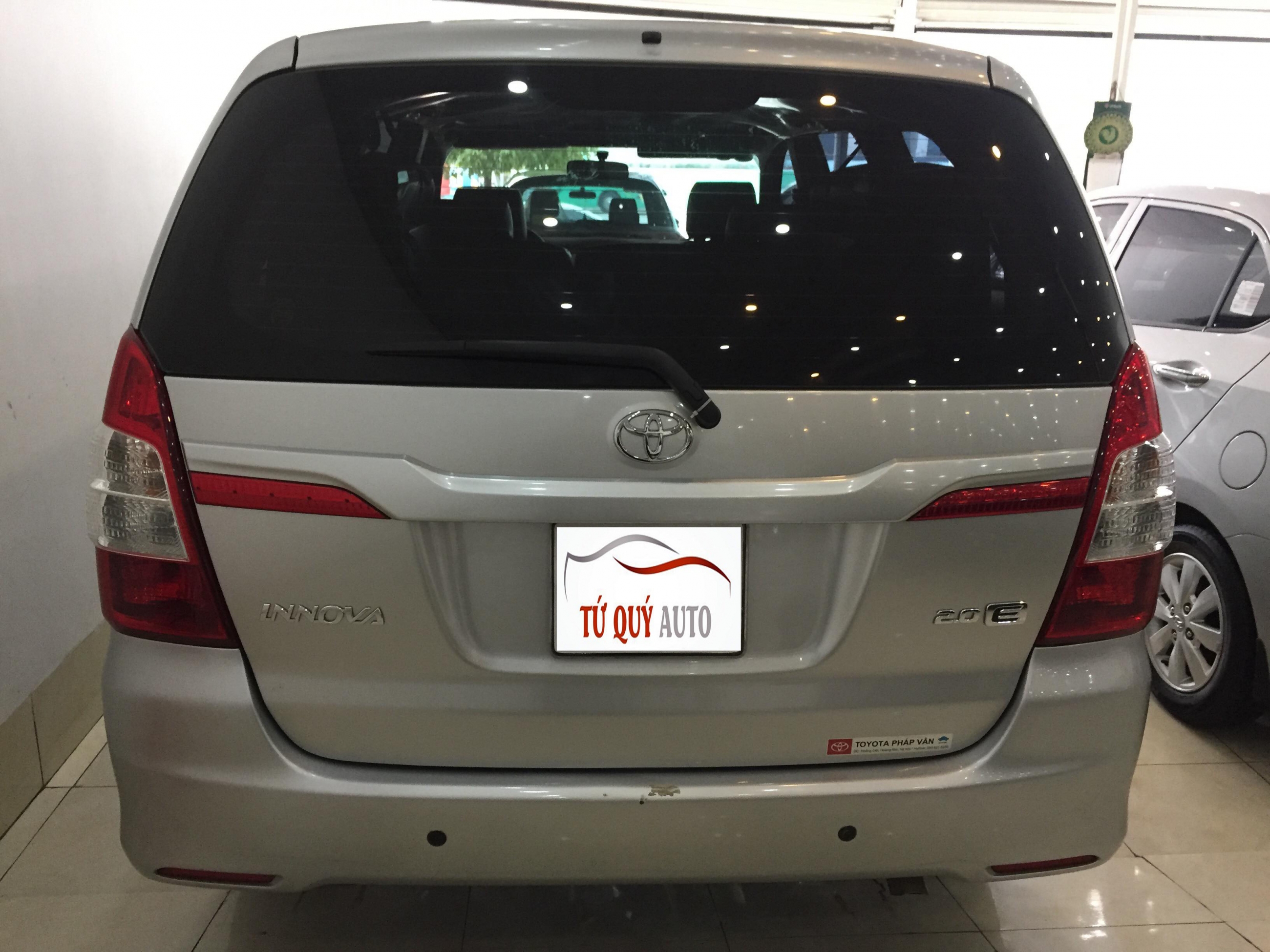 Toyota Innova 2.0E 2015 - 2