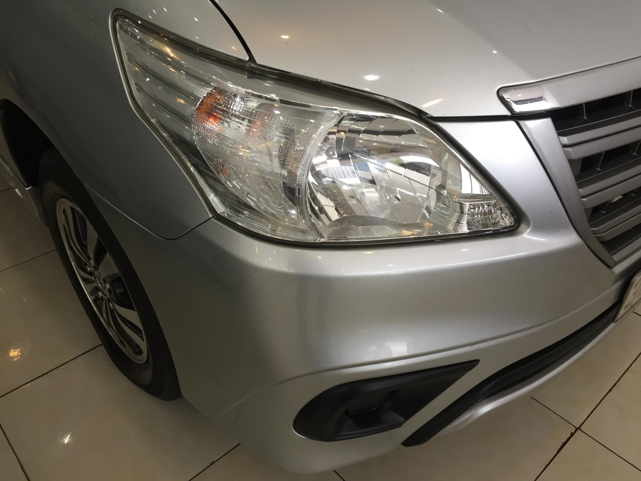 Toyota Innova 2.0E 2015 - 4
