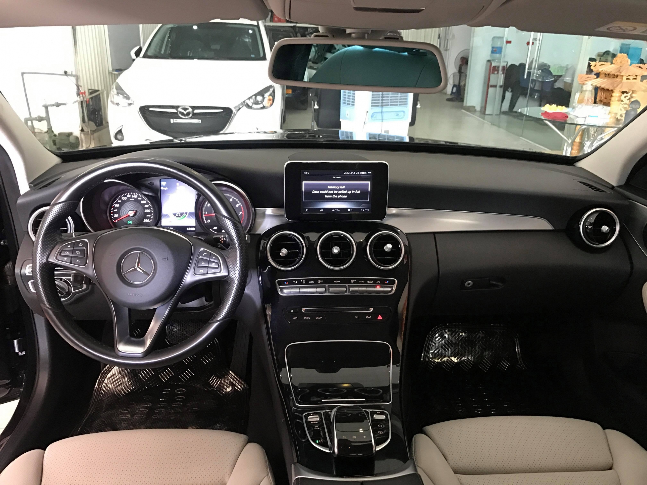 Mercedes Benz C200 2015 - 7