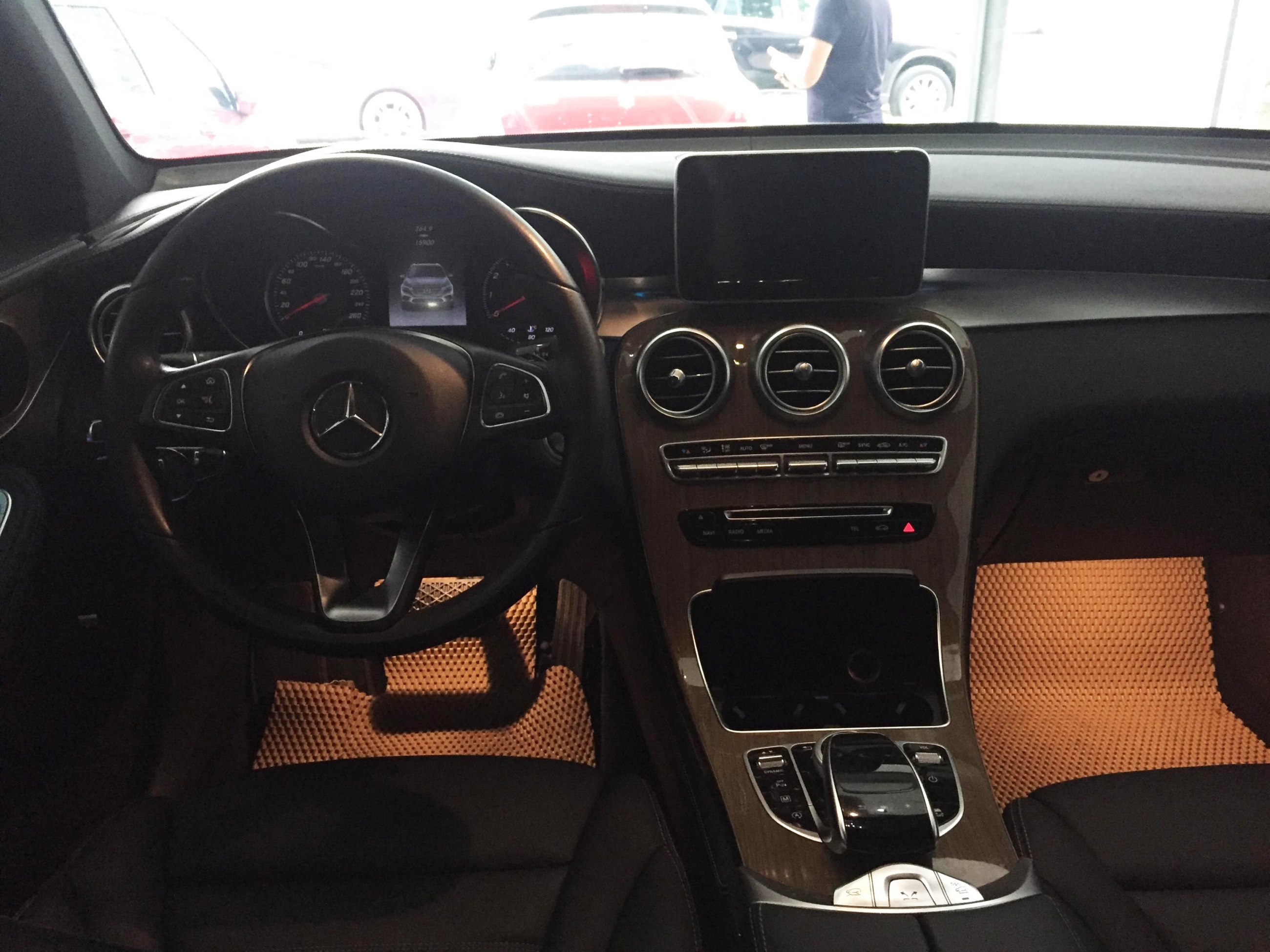 Mercedes GLC250 2017 - 5