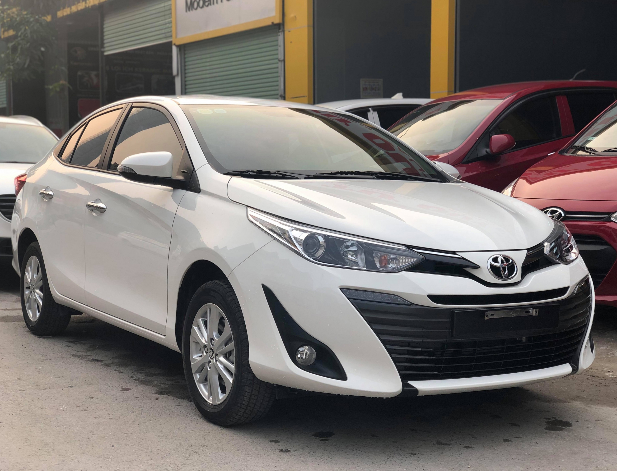 Xe Toyota Vios 1.5G 2018 ĐK 2019 - Trắng