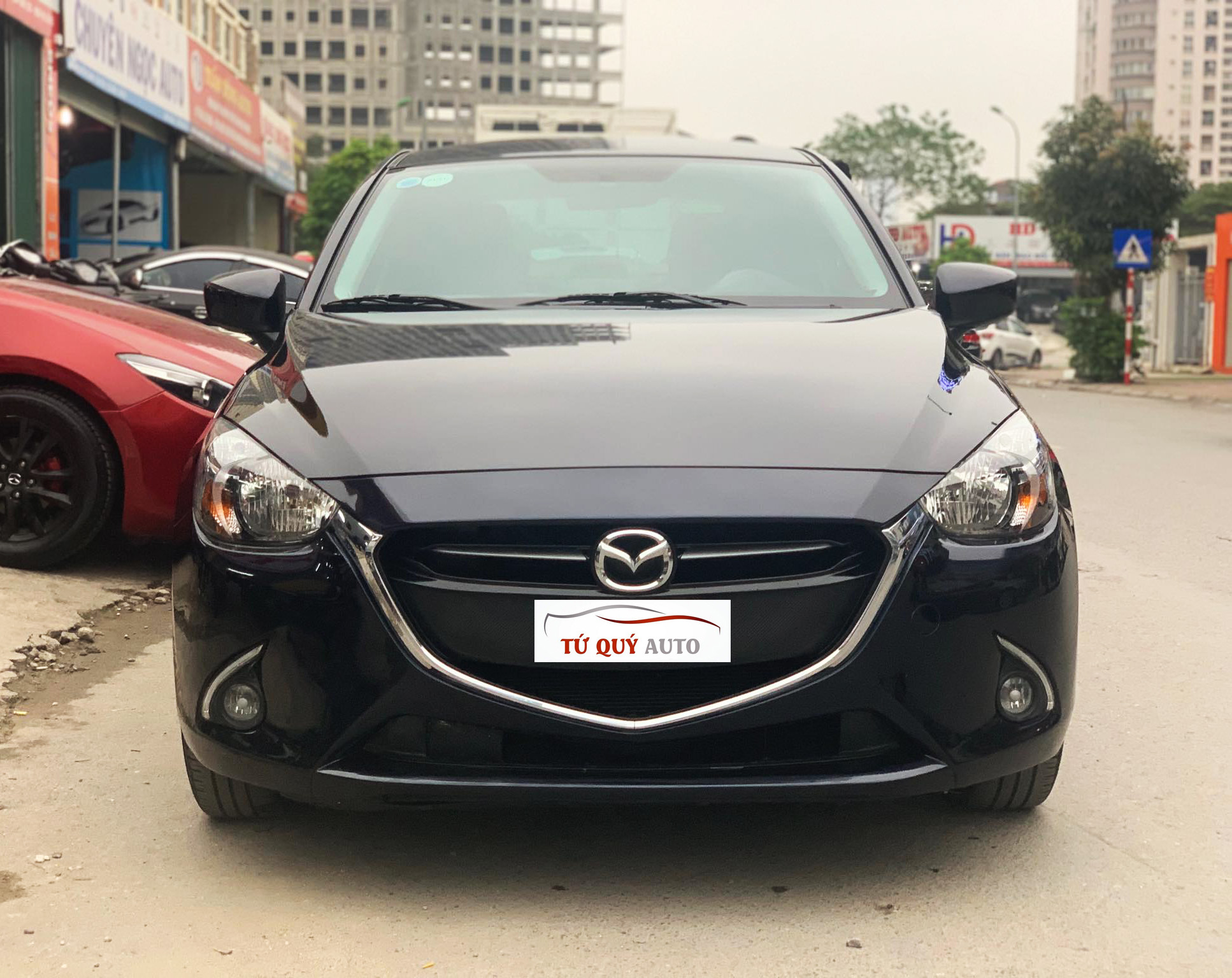 Chi tiết xe Mazda 2 Sedan 2019  khác biệt bản Deluxe và Premium
