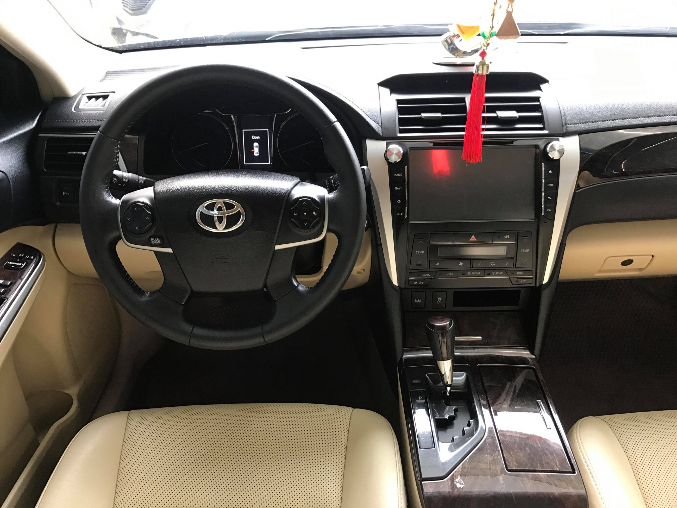 Toyota Camry 2.0E 2016 - 6