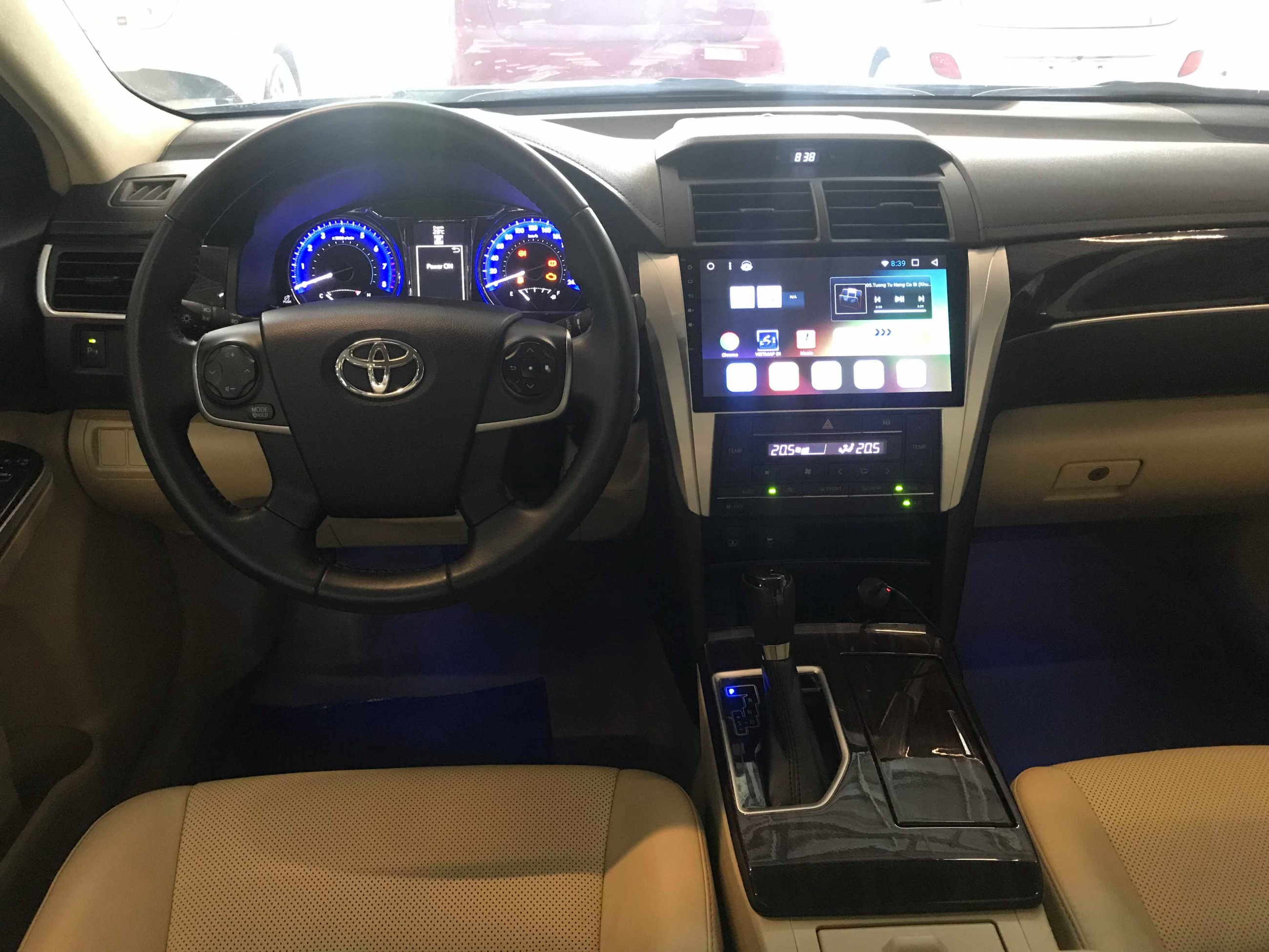 Toyota Camry 2.0E 2018 - 5