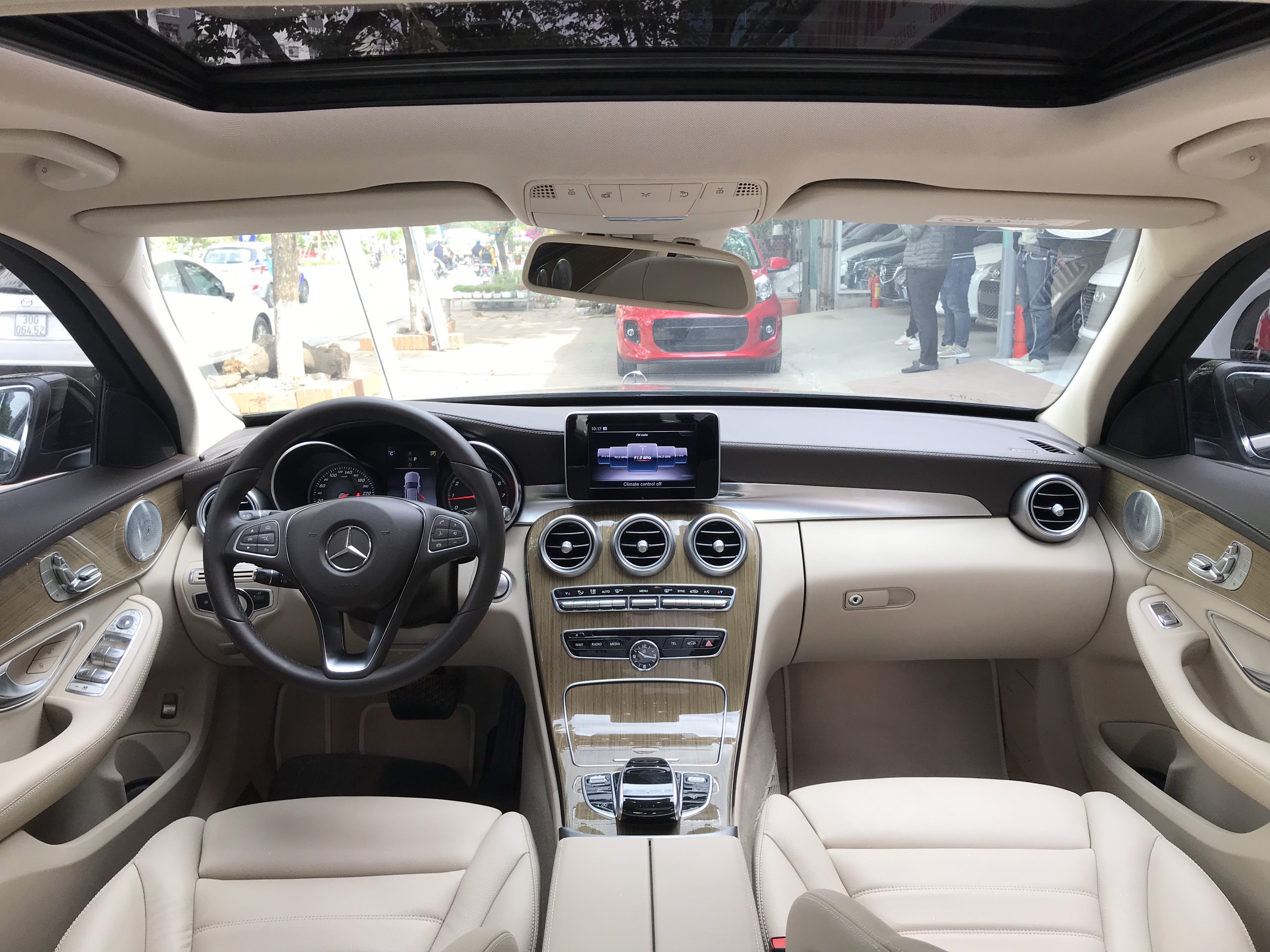Mercedes C250 Exclusive 2017 - 6