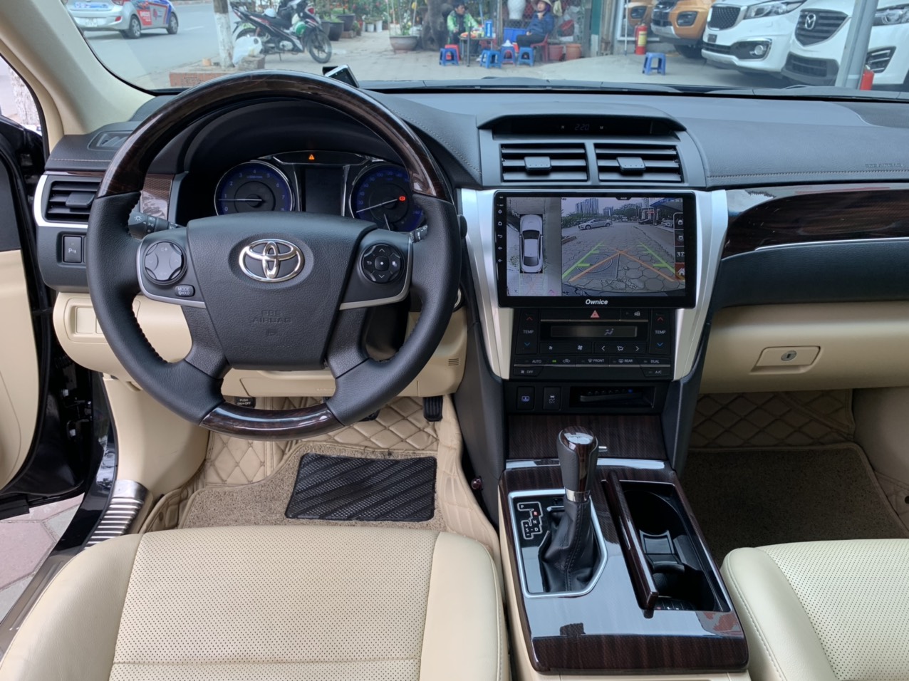 Toyota Camry 2.0E 2018 - 6