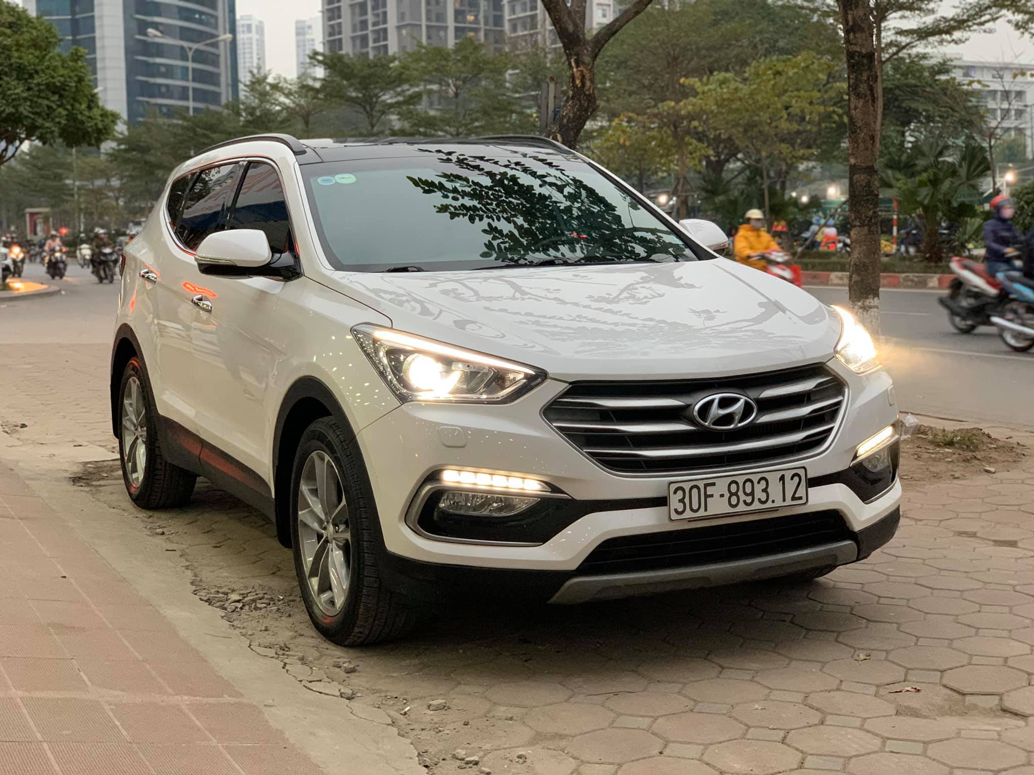 Hyundai Santa-Fe 2.2CRDi 2017 - 5