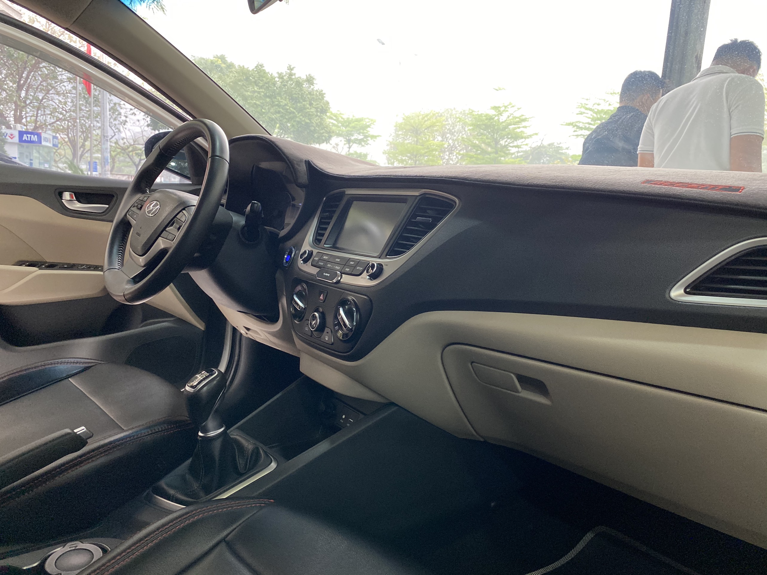Hyundai Accent 1.4MT 2018 - 8