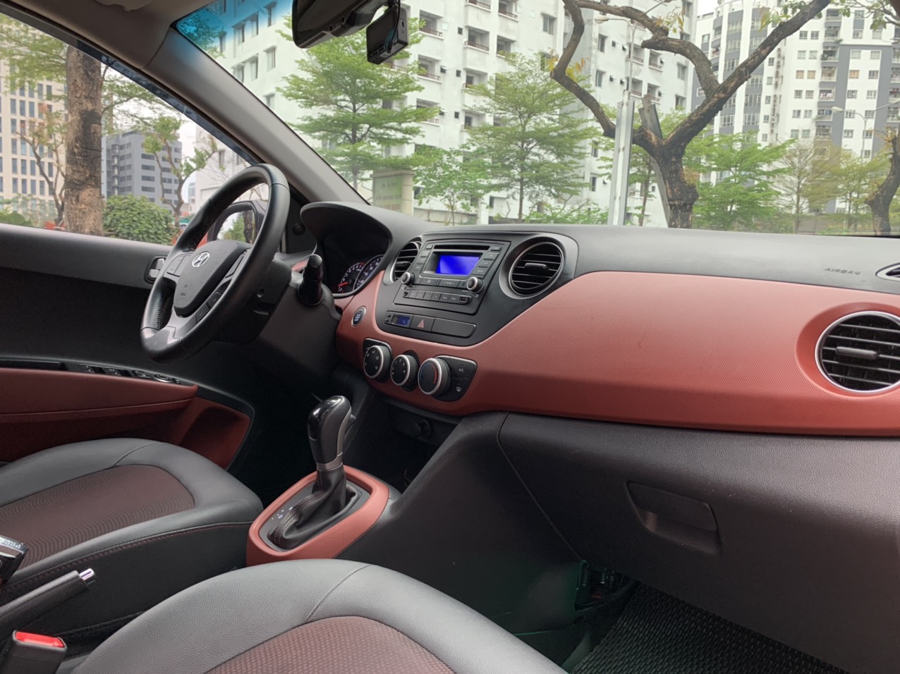 Hyundai i10 1.2AT 2018 - 7