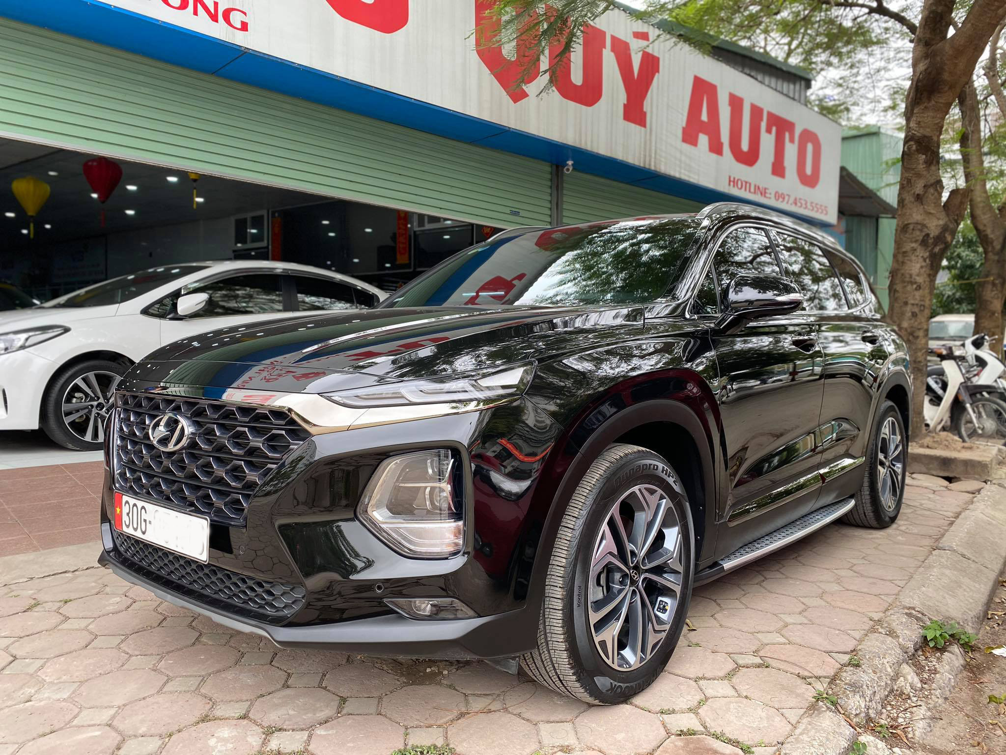 Hyundai Santa-Fe 2.4AT 2019 - 3