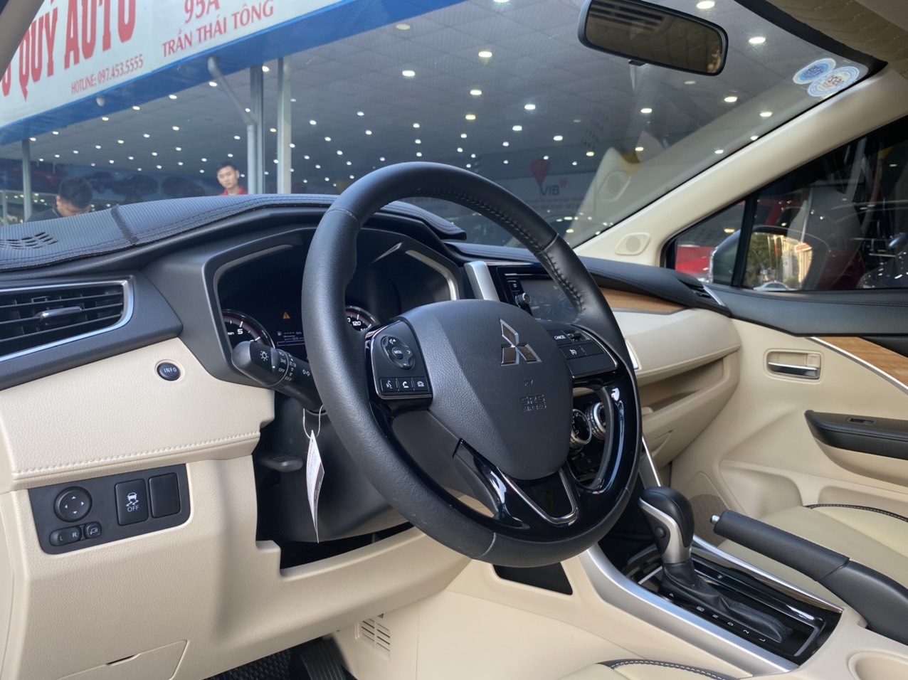 Mitsubishi Xpander AT 2019 - 7