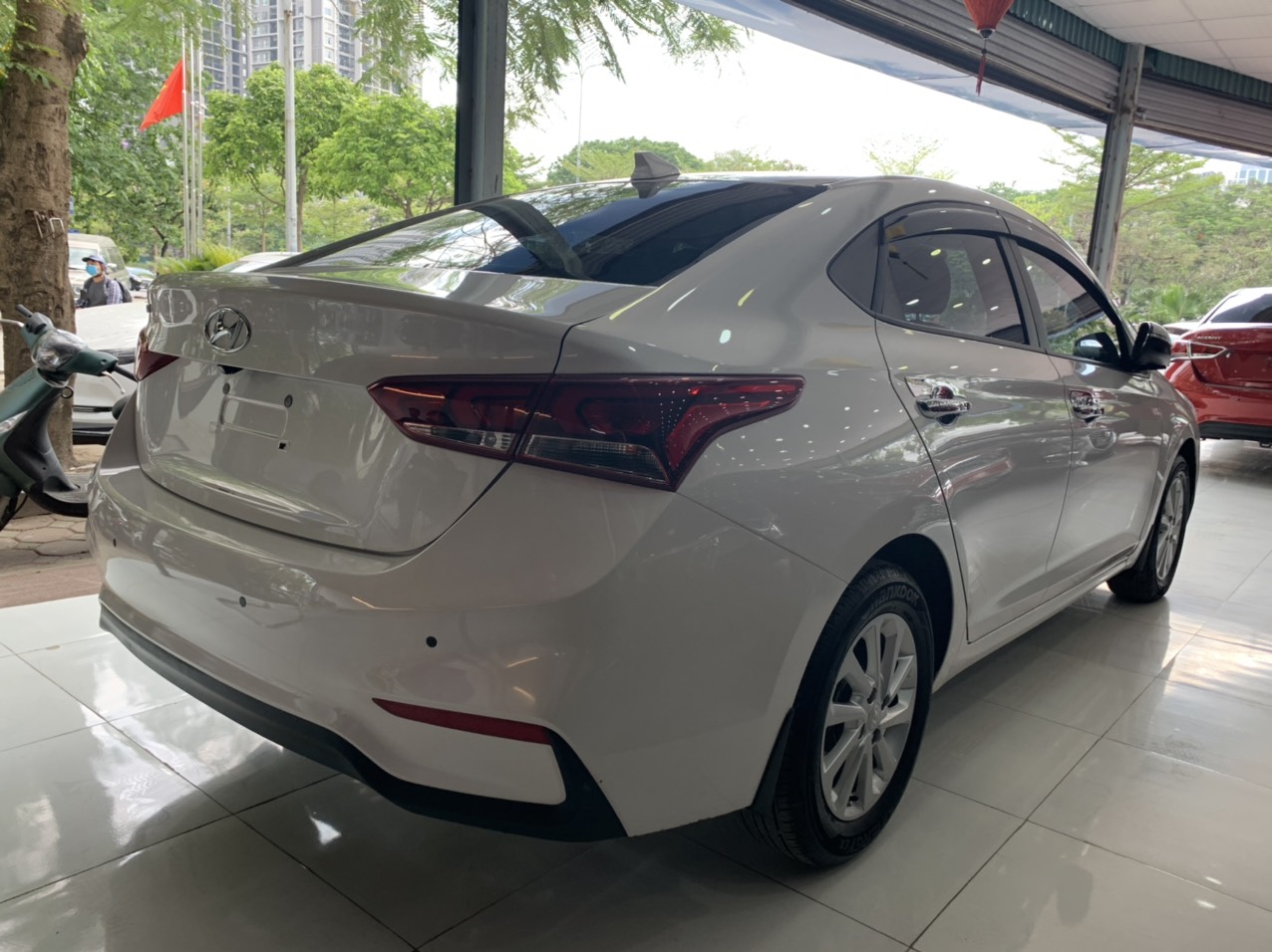 Hyundai Accent AT 2019 - 4
