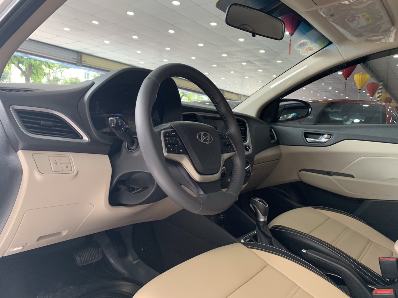 Hyundai Accent AT 2019 - 5