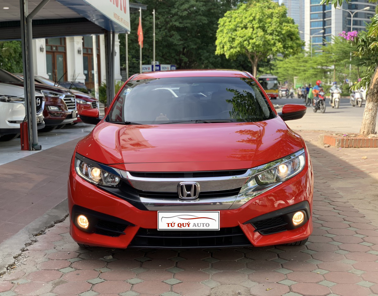 Xe Honda Civic 1.8E 2018 - Đỏ