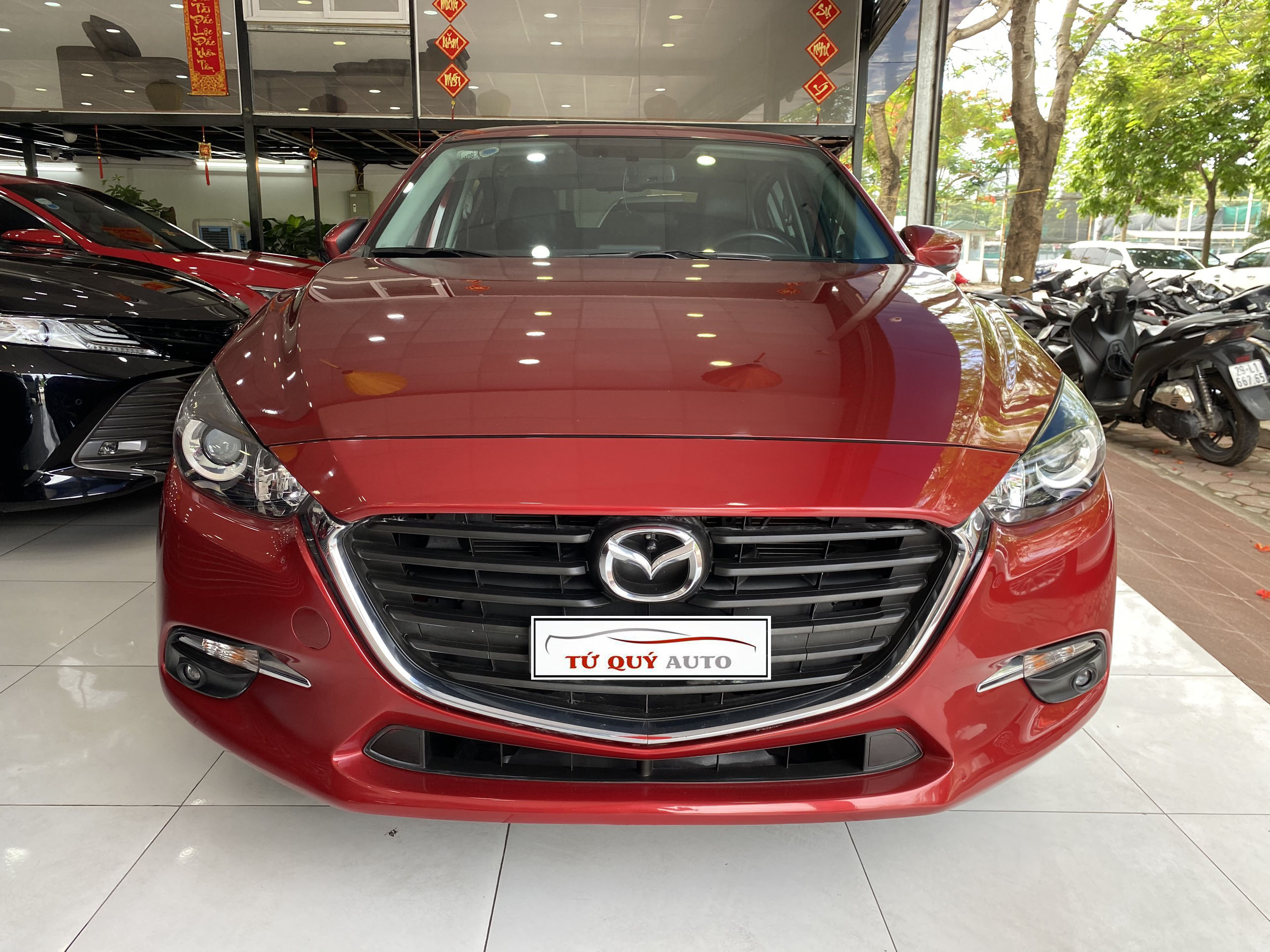 Xe Mazda 3 HB 1.5AT 2017 - Facelift / Đỏ