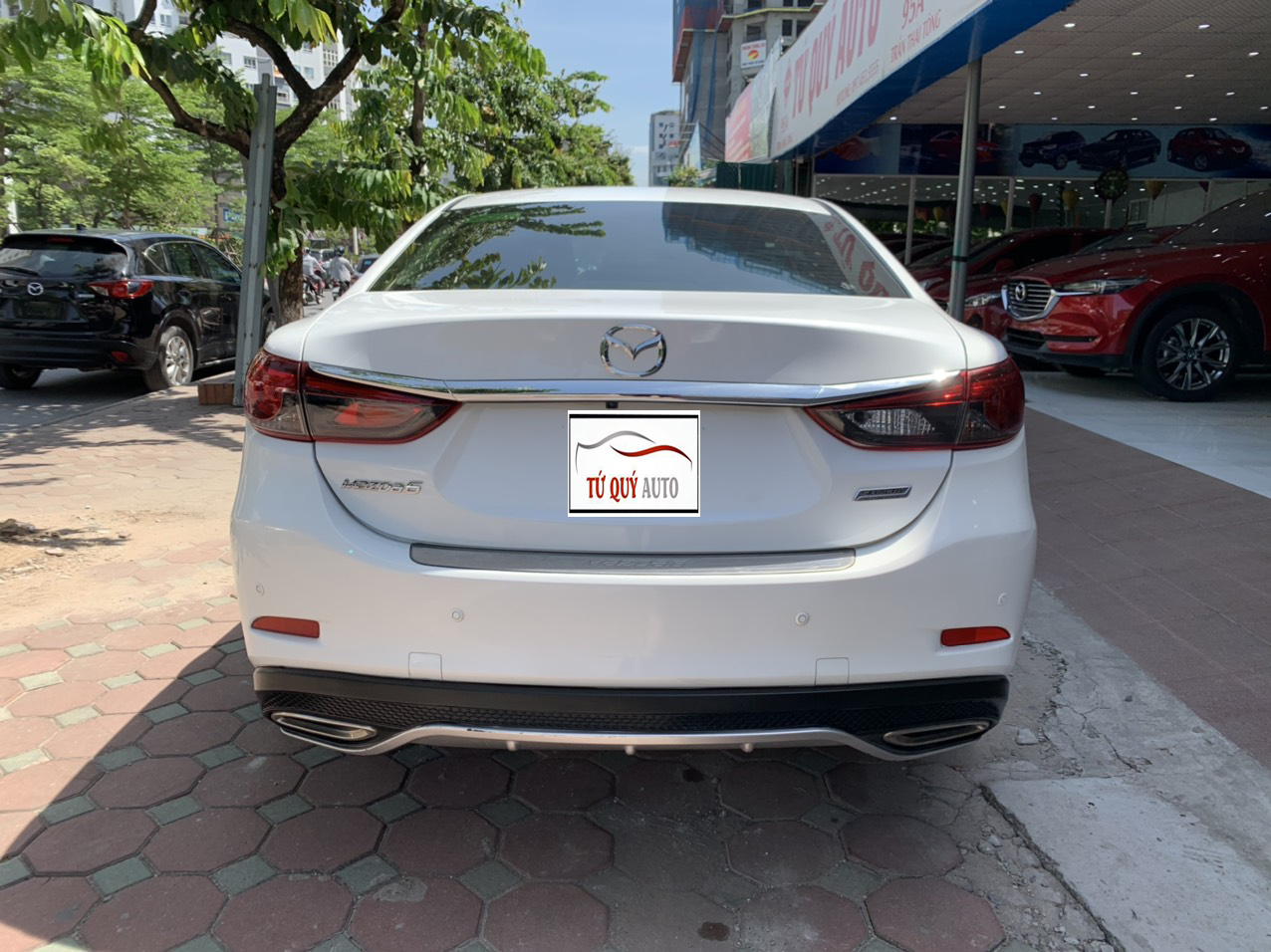 Mazda 6 2.0AT Premium 2018 - 2