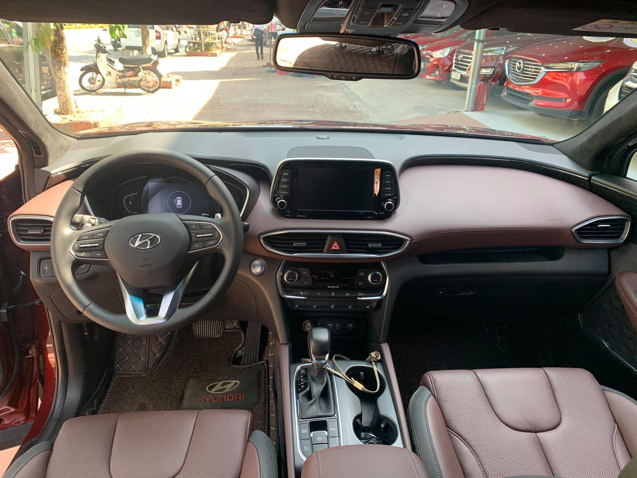 Hyundai Santa-Fe 2.4AT 2019 - 6