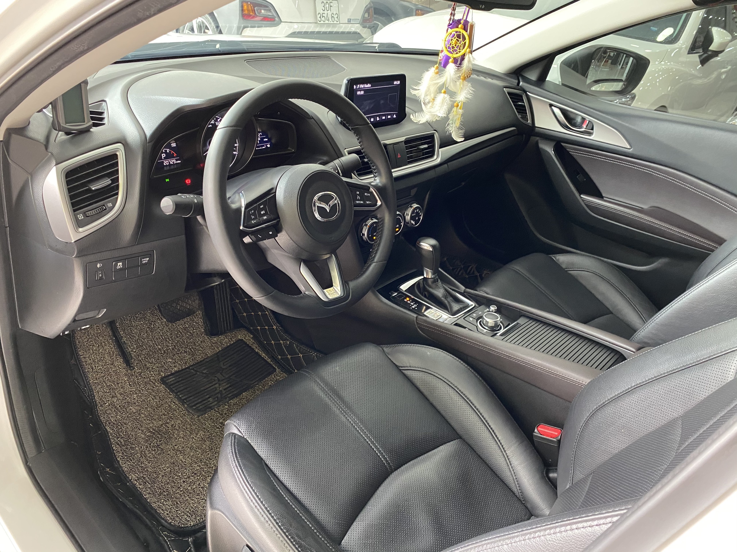 Mazda 3 Sedan 2018 - 7