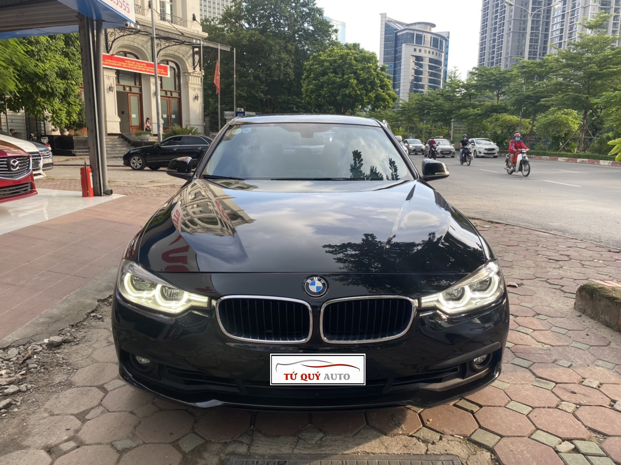 Xe BMW 3 Series 320i 2.0AT 2015 - Đen