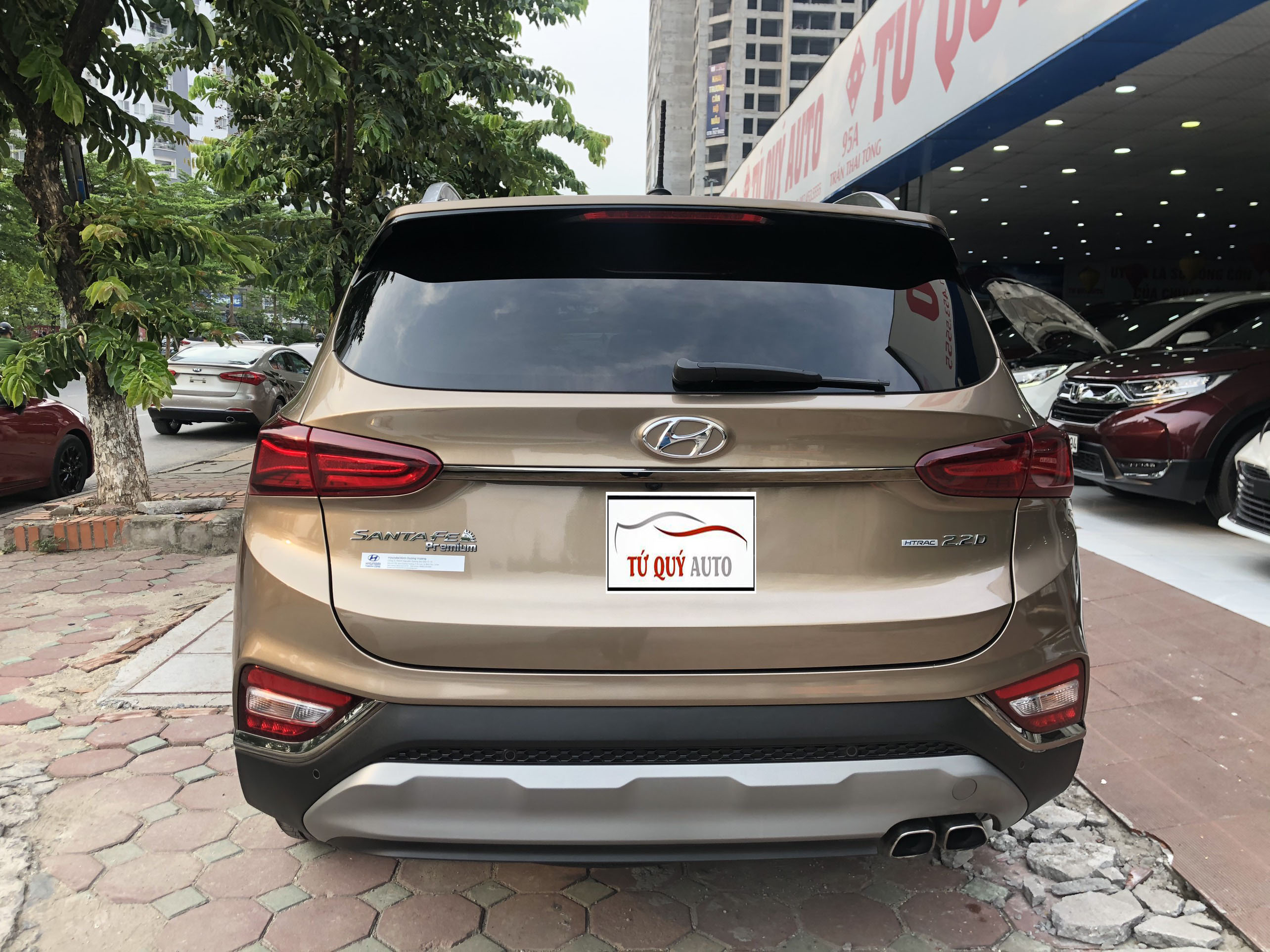 Hyundai Santa-Fe Premium 2.2CRDi 2019 - 2